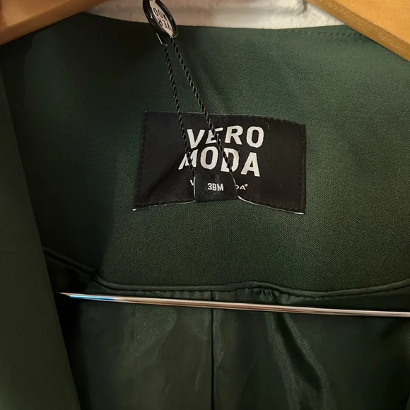 Vero Moda Dark Green 3/4 Sleeve Long Blazer, Women’s Size Medium - Picture 8 of 8